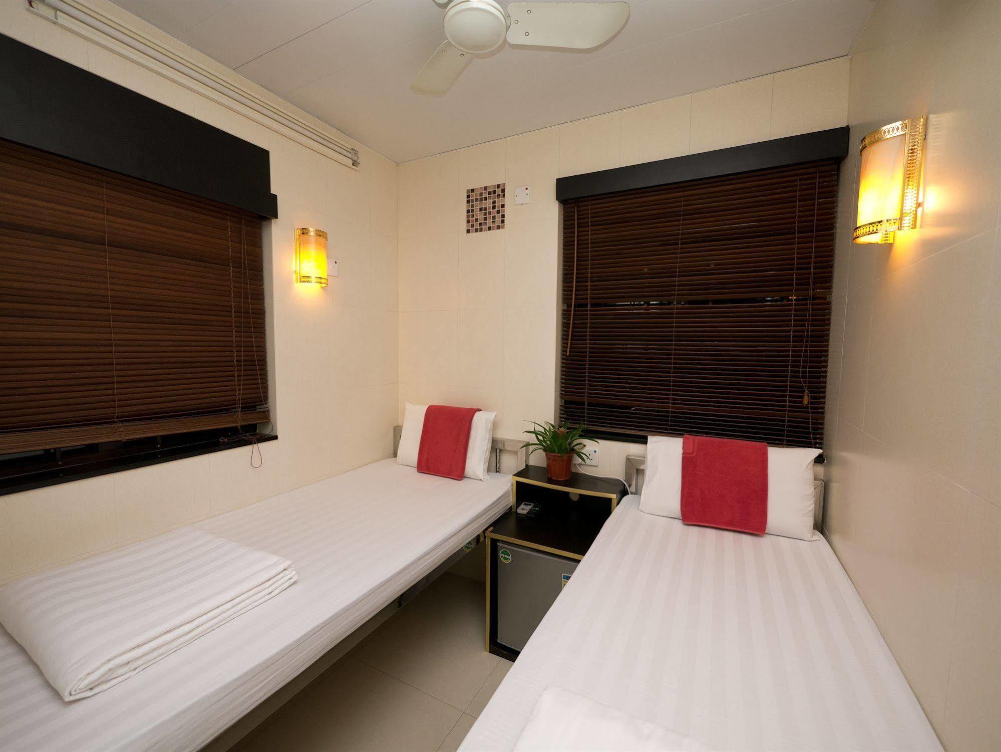 New Fortunate Guest House هونغ كونغ المظهر الخارجي الصورة